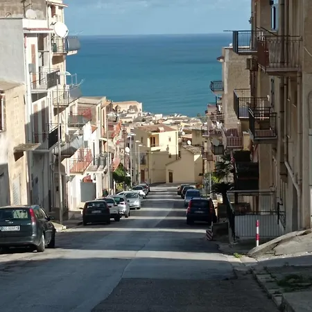 Golden House Con Jacuzzi *