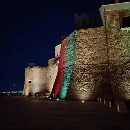 Golden House Con Jacuzzi