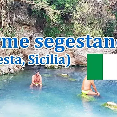 Golden House Con Jacuzzi Daire Castellammare del Golfo