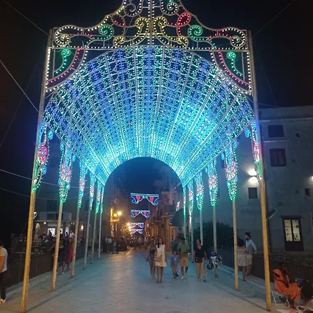 Golden House Con Jacuzzi * Castellammare del Golfo