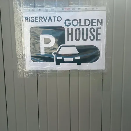 Golden House Con Jacuzzi Daire
