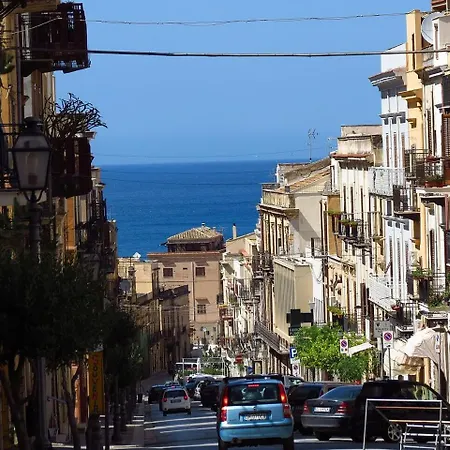 Golden House Con Jacuzzi Daire